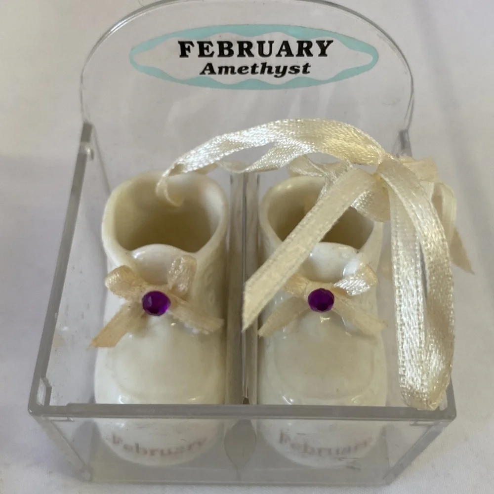 February Birthstone Baby Booties Ornament (DY)